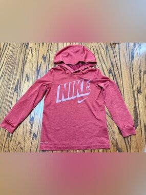 Nike Dri-Fit Breathe Pullover Hoodie 939664 Youth 4T Long Sleeve Graphic Shirt